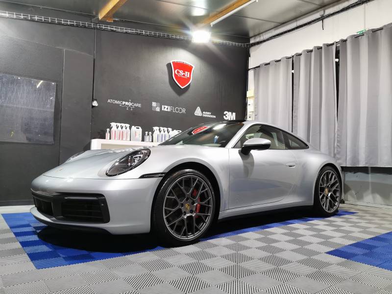 Traitement céramique garanti 5 ans sur Porsche 911 992